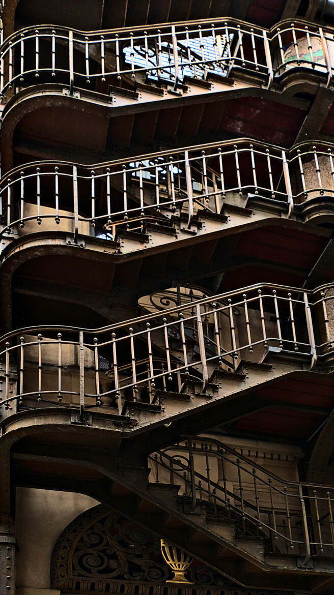 Ascencion métallique