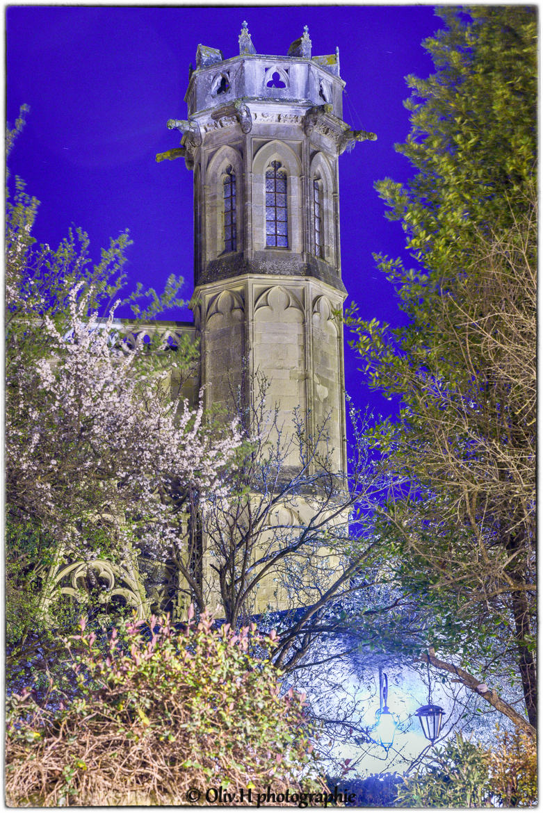 L'église Saint-Nazaire à l'heure bleue