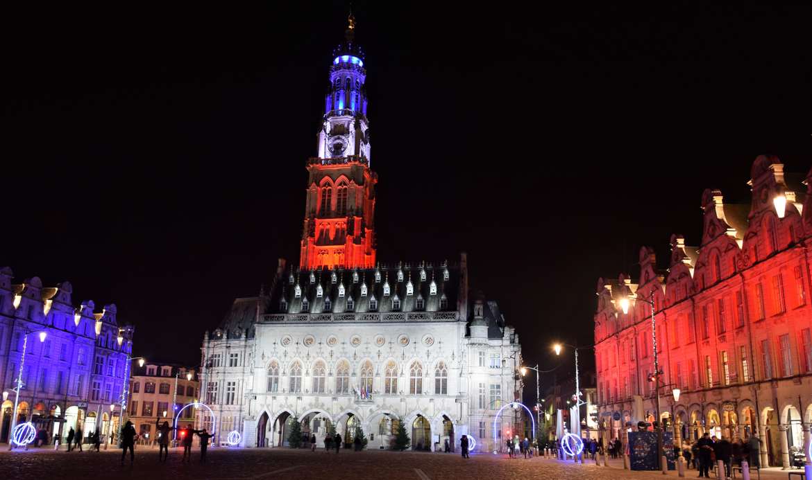 Le Beffroi d'Arras :Hommage a Strasbourg