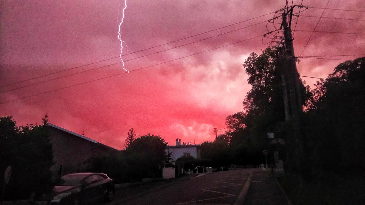 un peu avant le tonerre