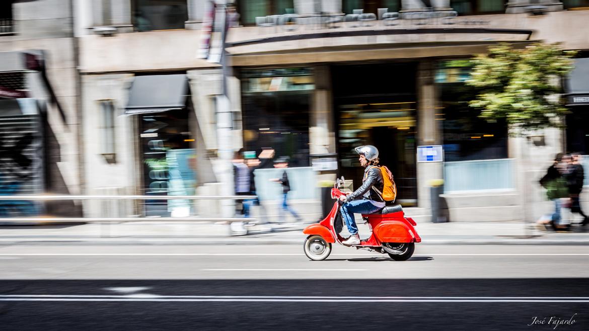 Vespa rouge