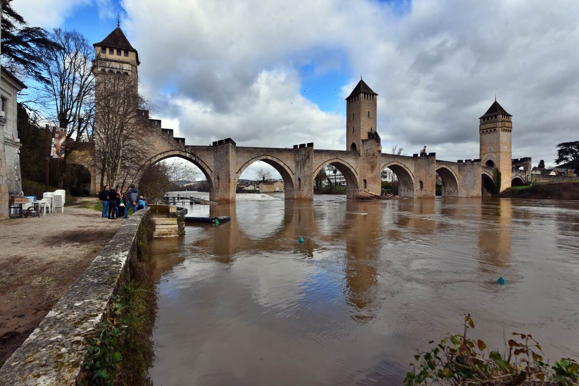 Le pont Valentré ou pont de Balandras en langue d'oc