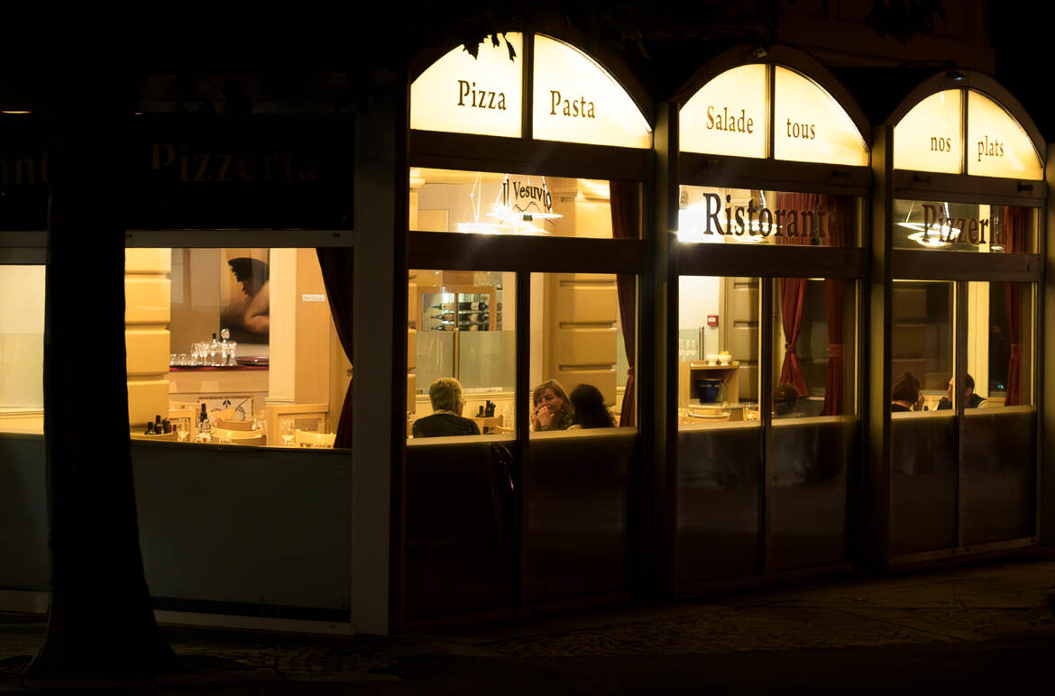 Il Vesuvio by night