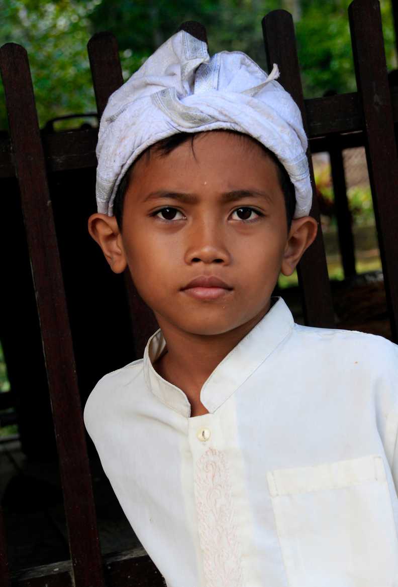 petit garçon indonésien