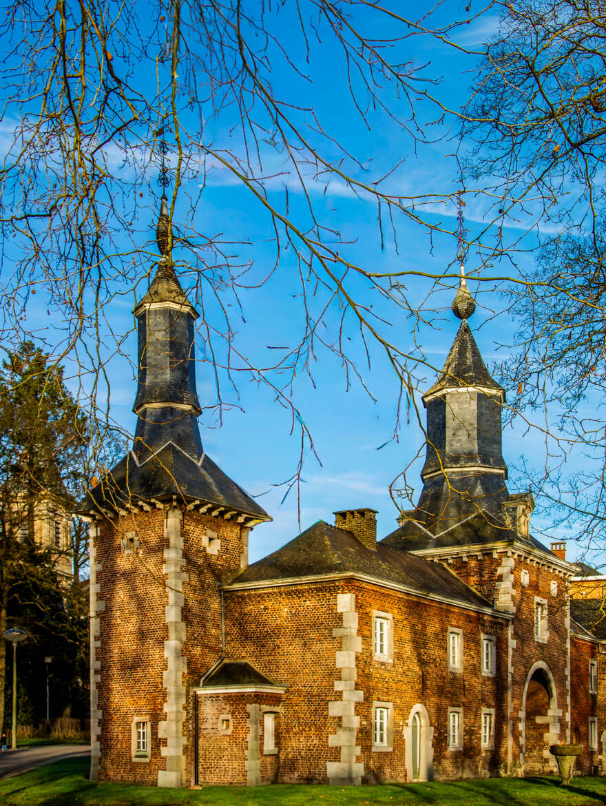 Le château de Monceau-sur-Sambre 1