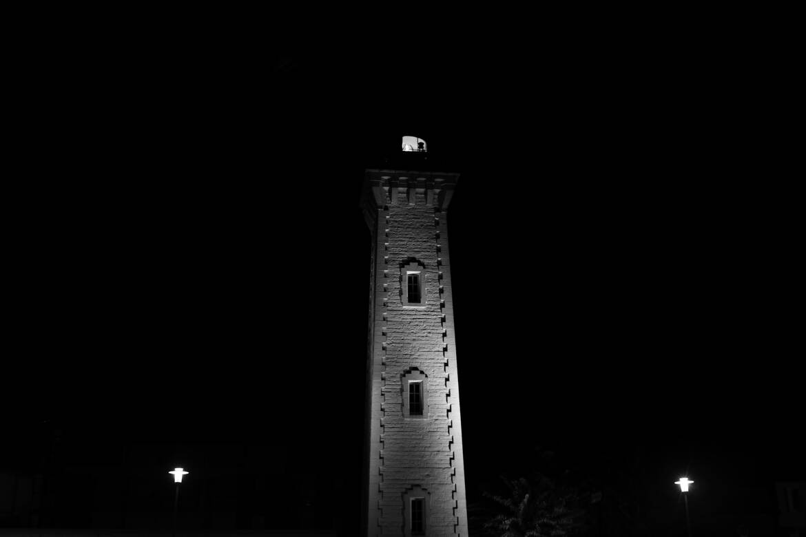 Une lumière dans la nuit