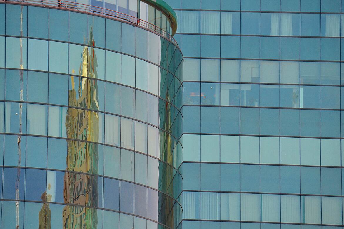 Reflets de Cathédrale Notre-Dame