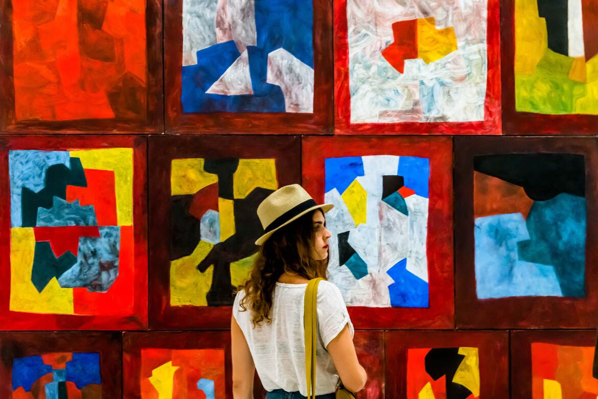 pictures at an exhibition