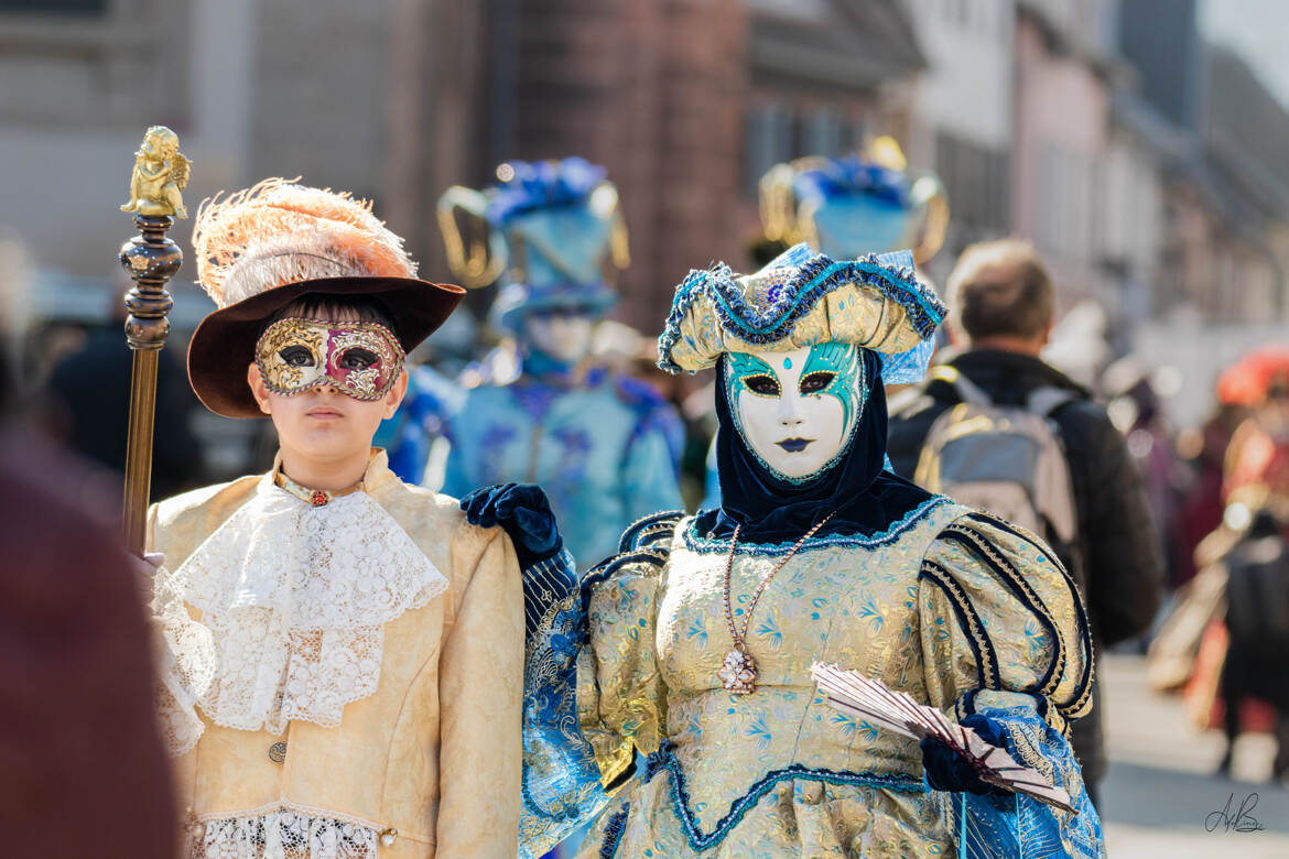 Le bal costumé