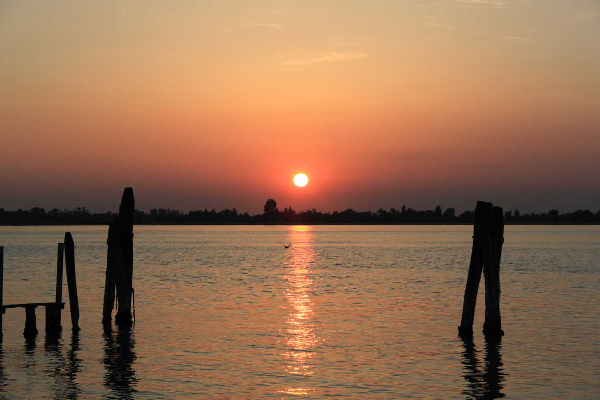 coucher de soleil sur la lagune