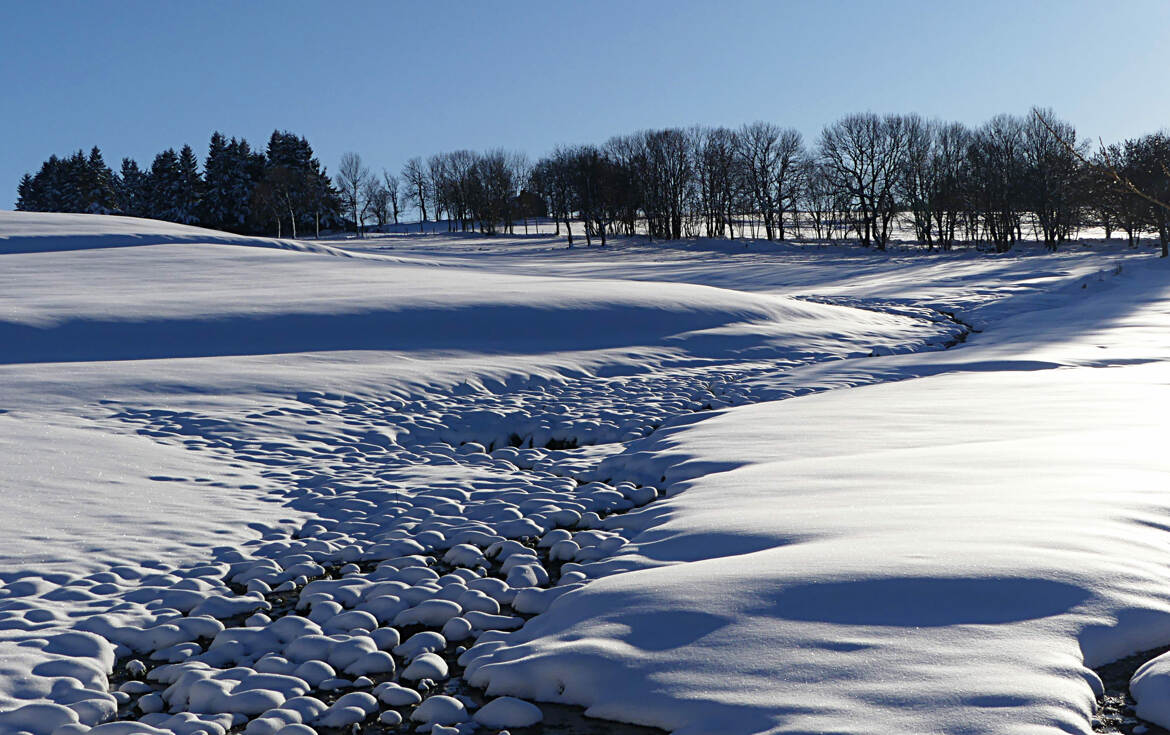Une rivière de pierres VERSION COULEUR