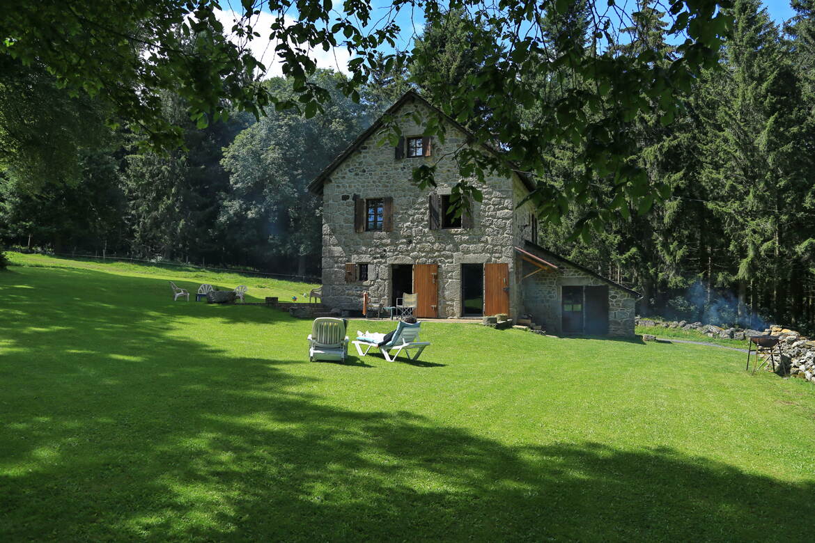 Les maisons, celles qui ont une histoire ont de la mémoire