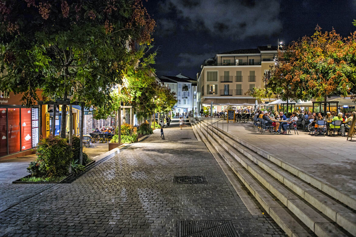 Un samedi soir sur la terre