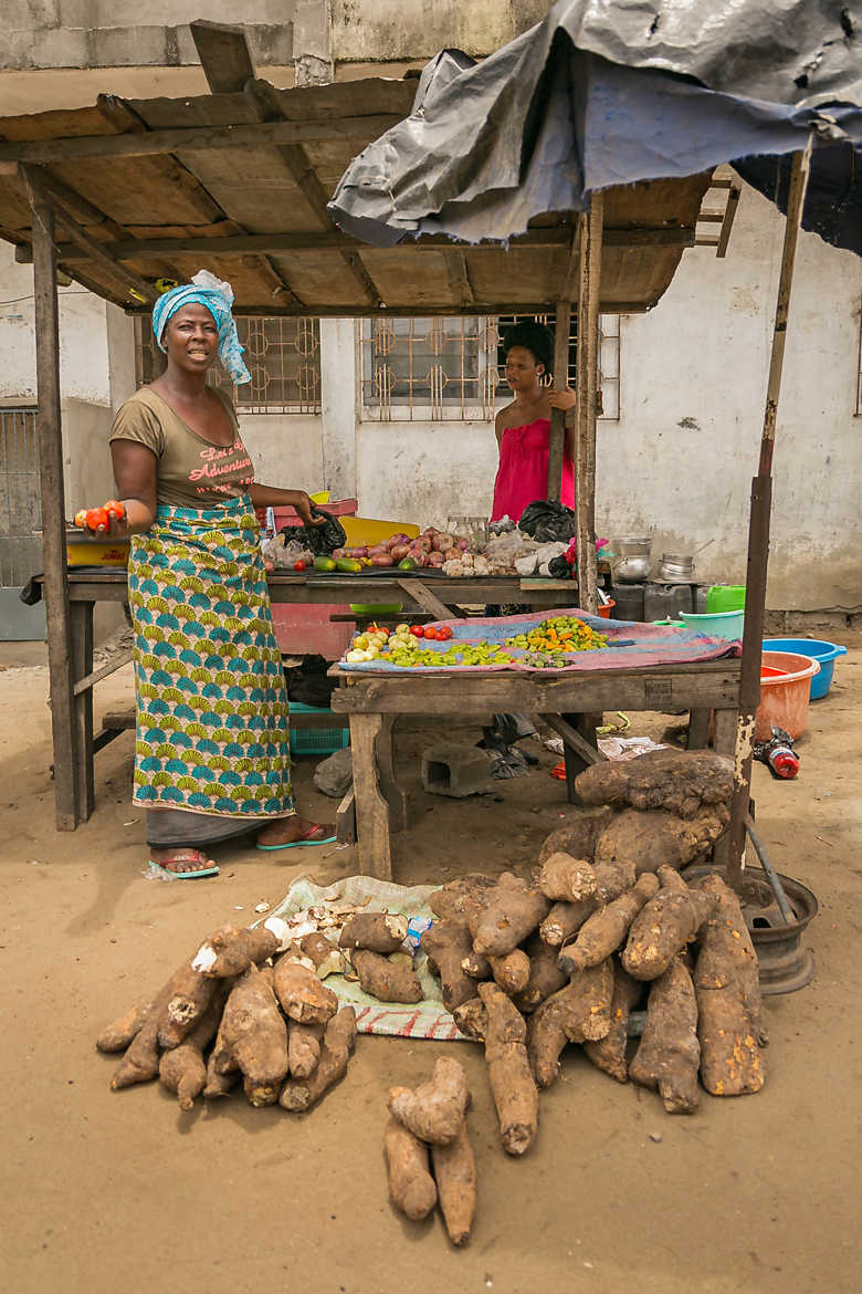 Fruits et légumes d' Abidjan.