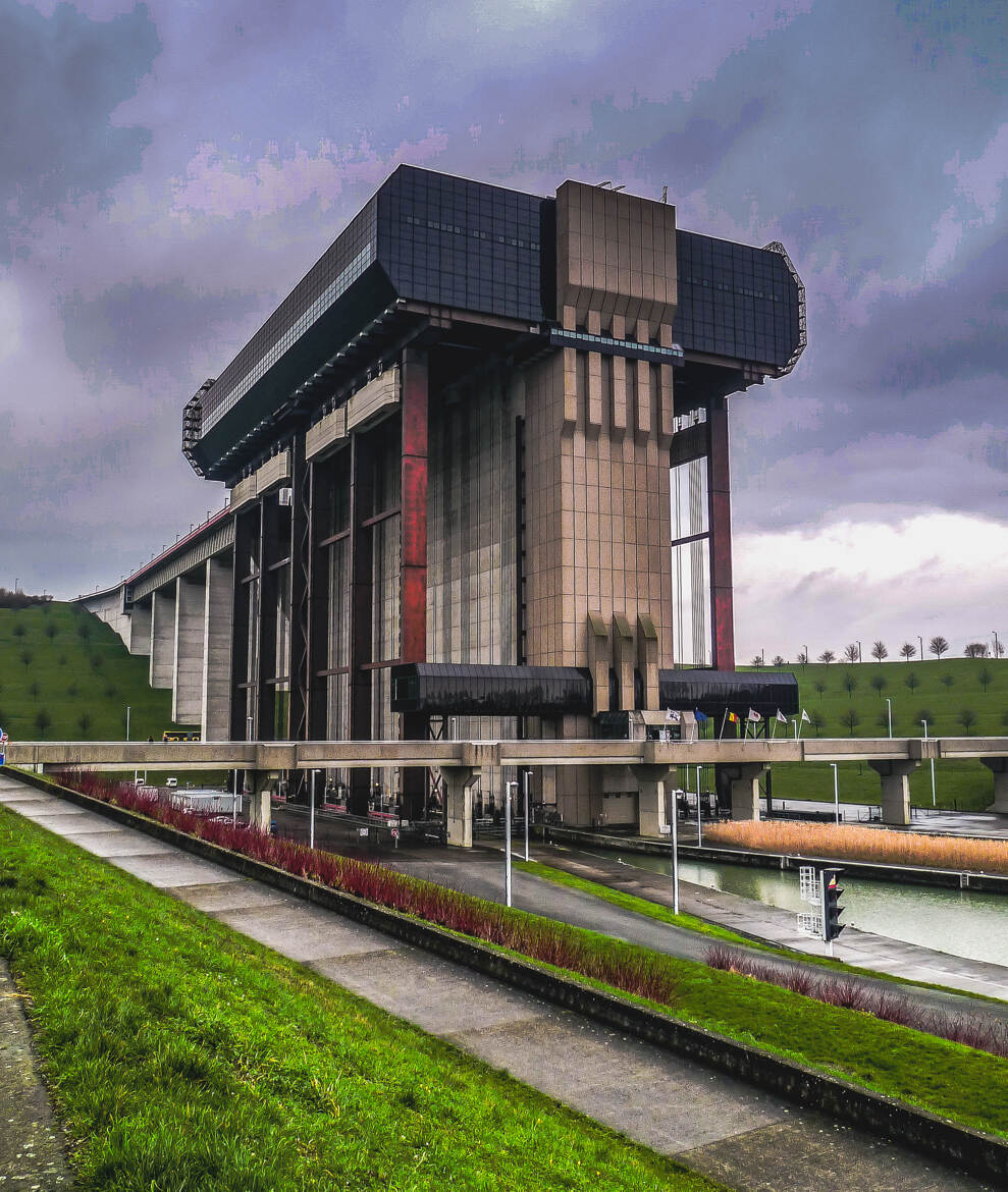 Ascenseur à bateaux à Strepy-Thieu
