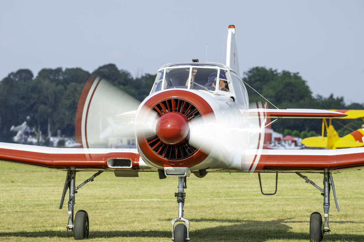 Avion d'entraînement et de voltige