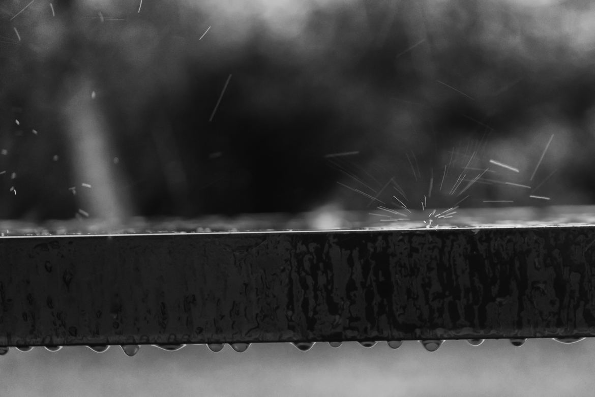 La pluie sur la table