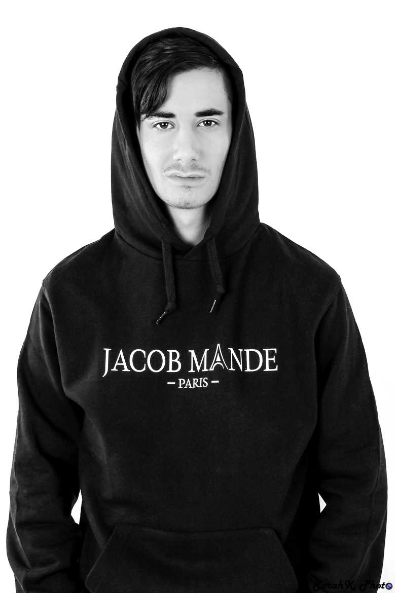 Jacob Mande -Paris-