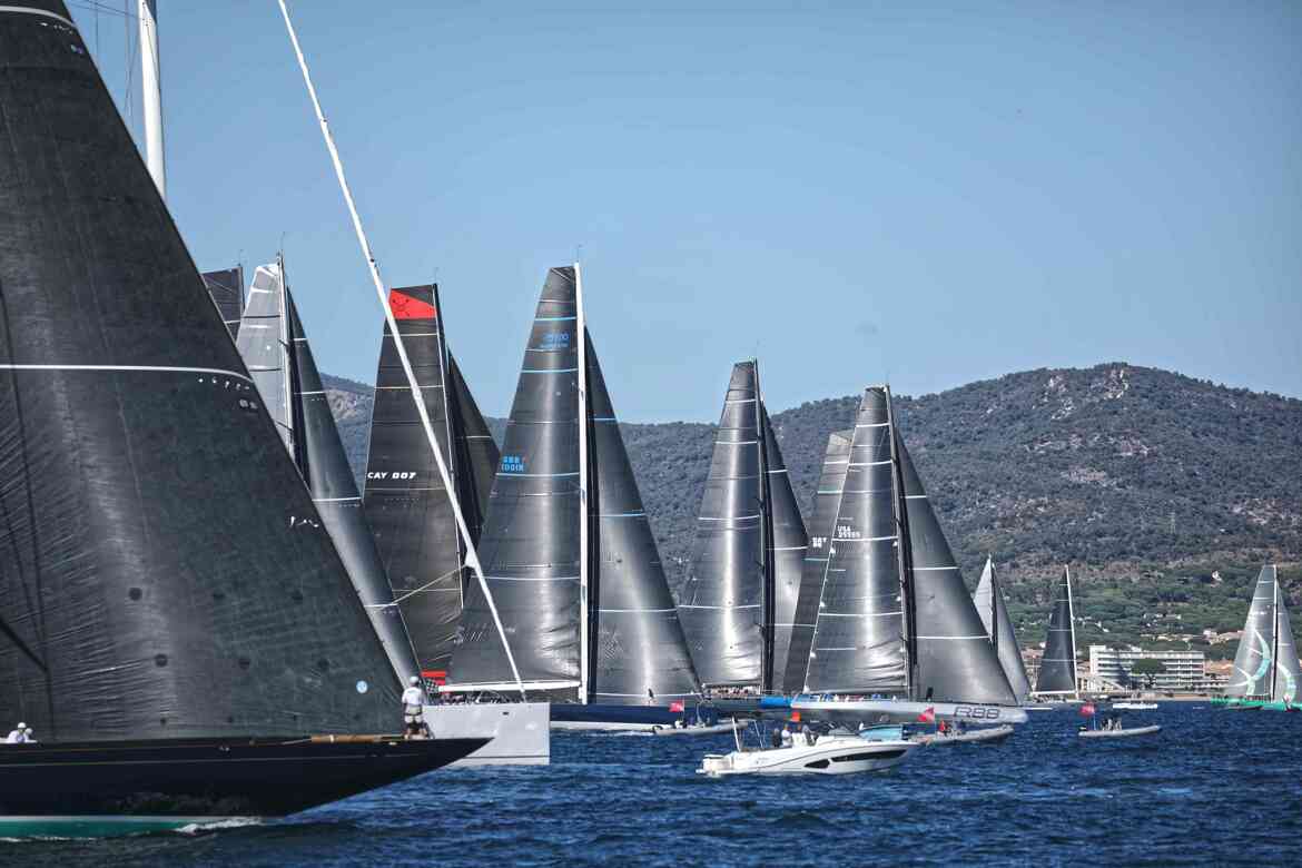 Départ voiles noires