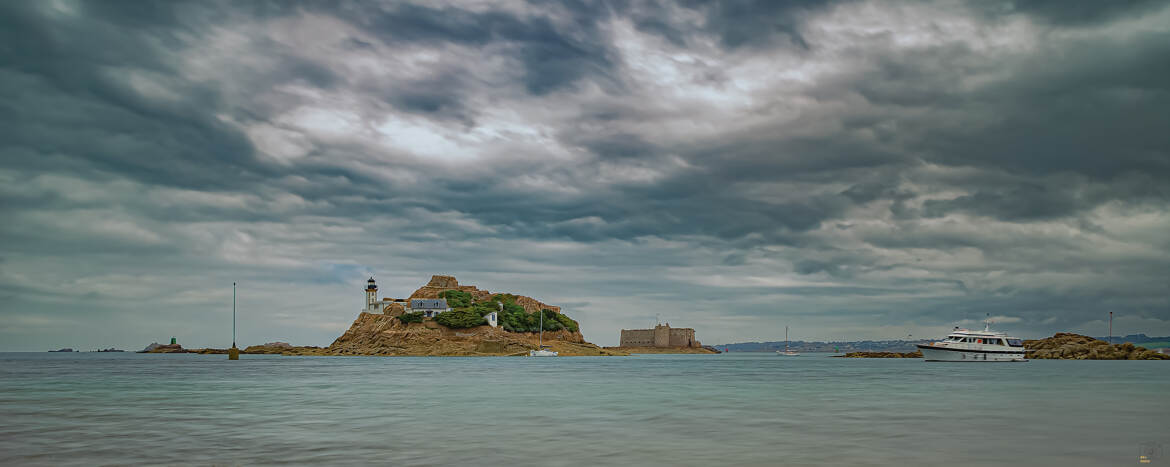 Le phare et le château