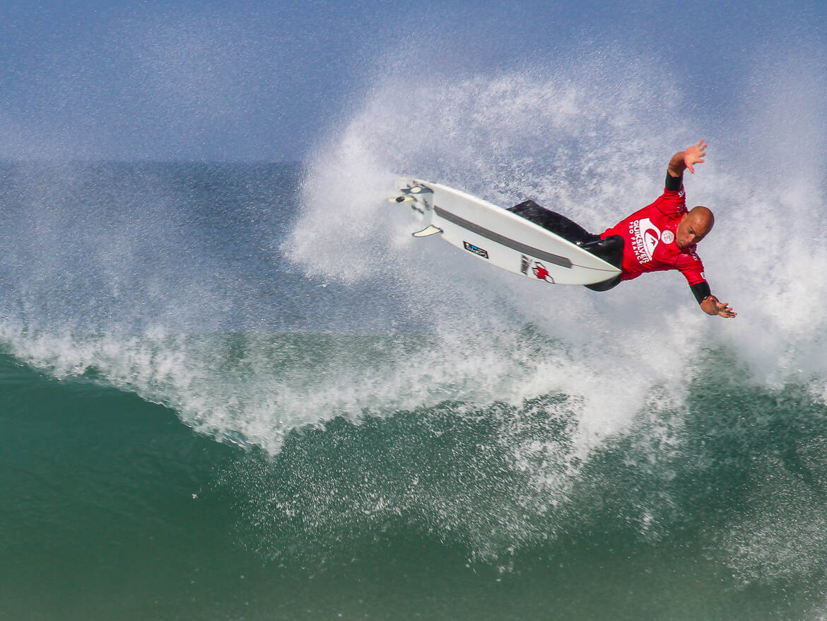 Kelly Slater dans ses oeuvres !