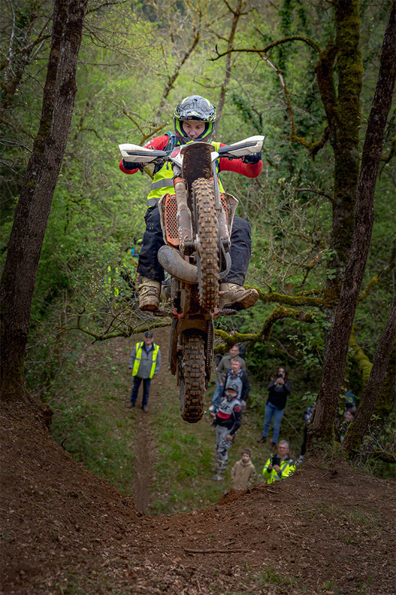 Enduro ...XVI...