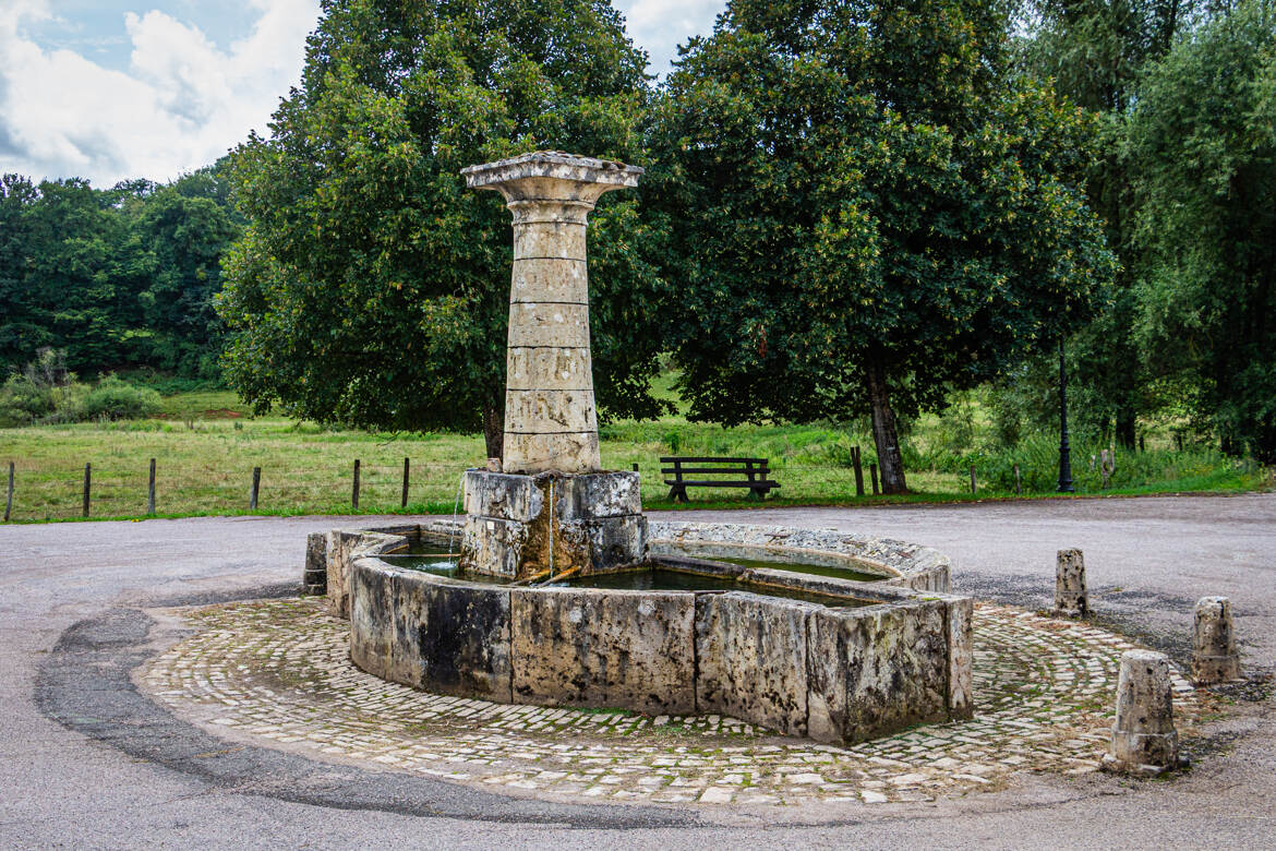 La fontaine en fer à cheval