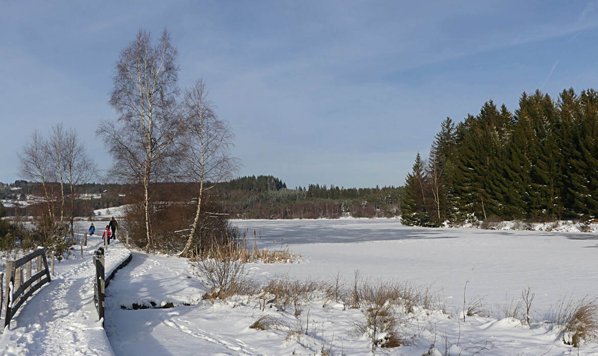 Devesset le lac gelé