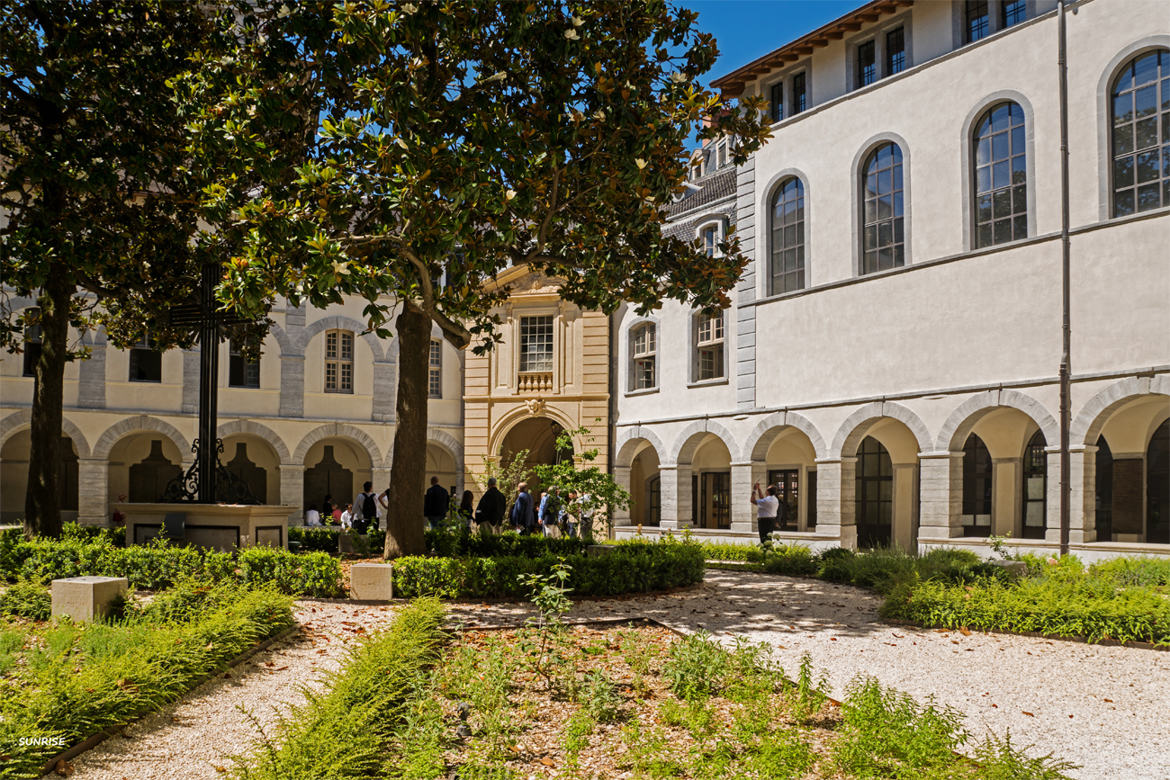 Le cloître