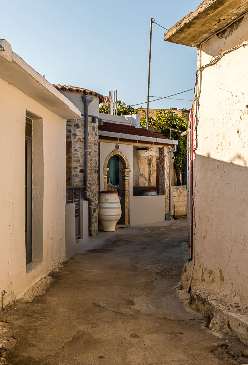 La Crête profonde, Kroustas, ruelle 5