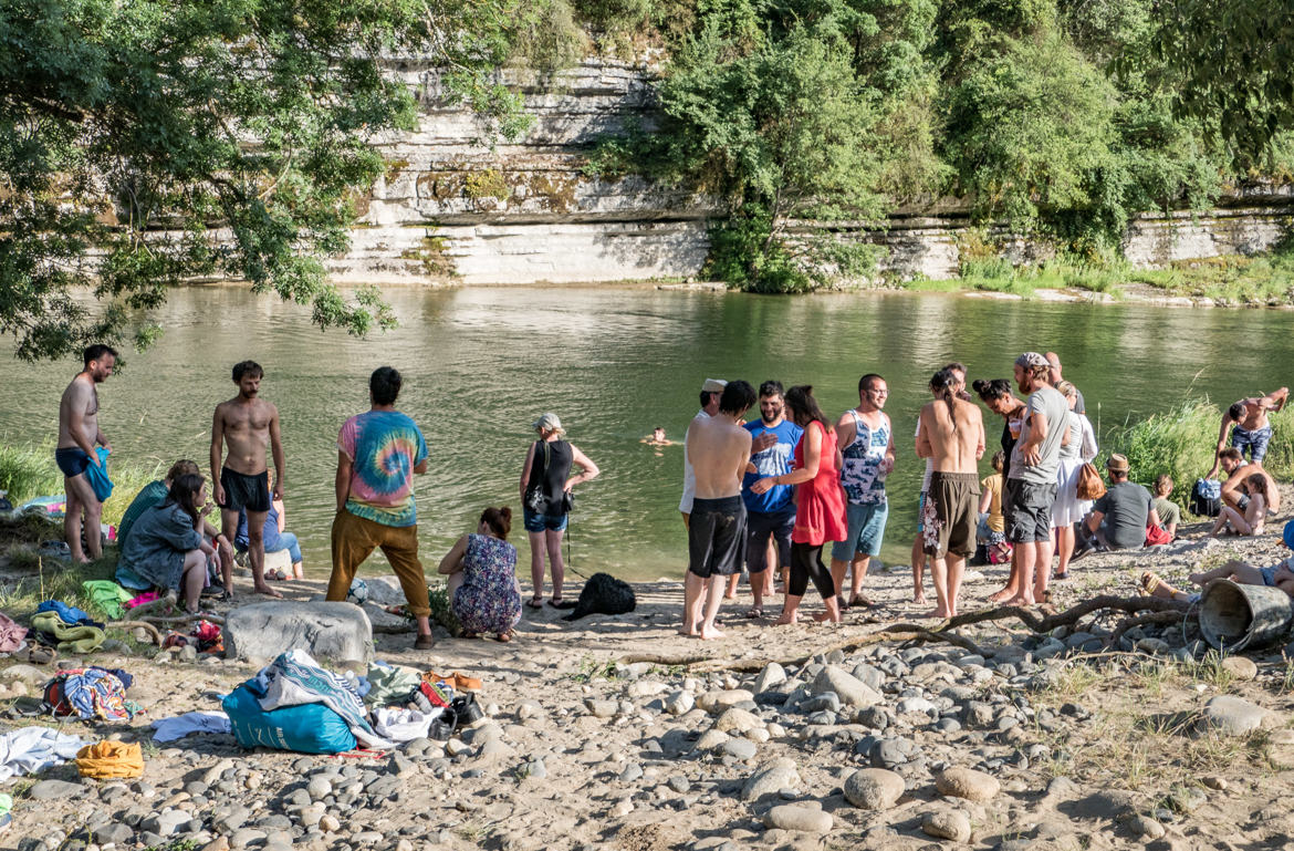 Au bord de l'eau ....