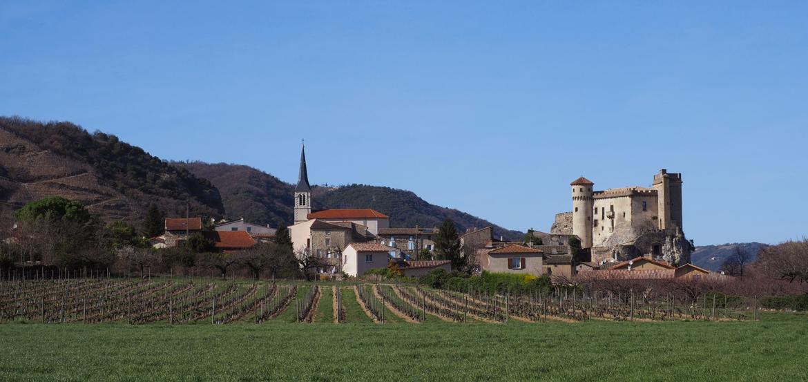 Le village de Chateaubourg