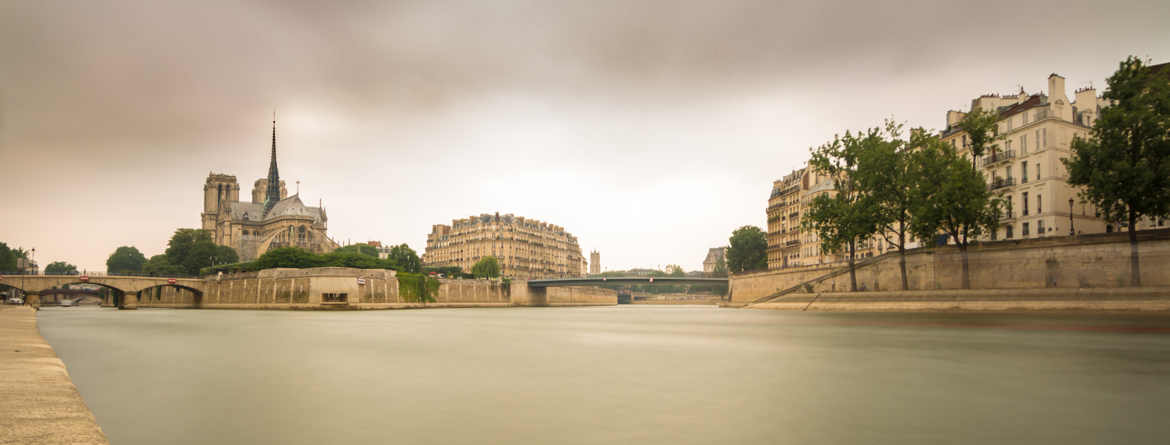 Notre-Dame par temps gris