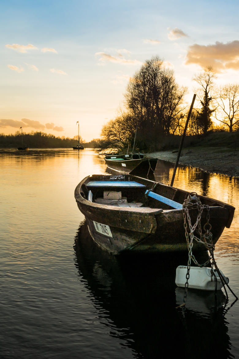 Bateaux de Loire au port de Luynes