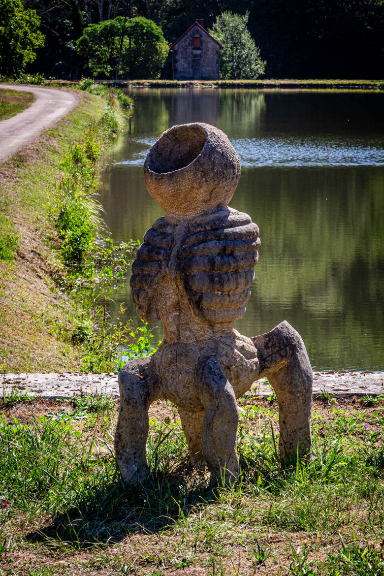 Grosse sculpture