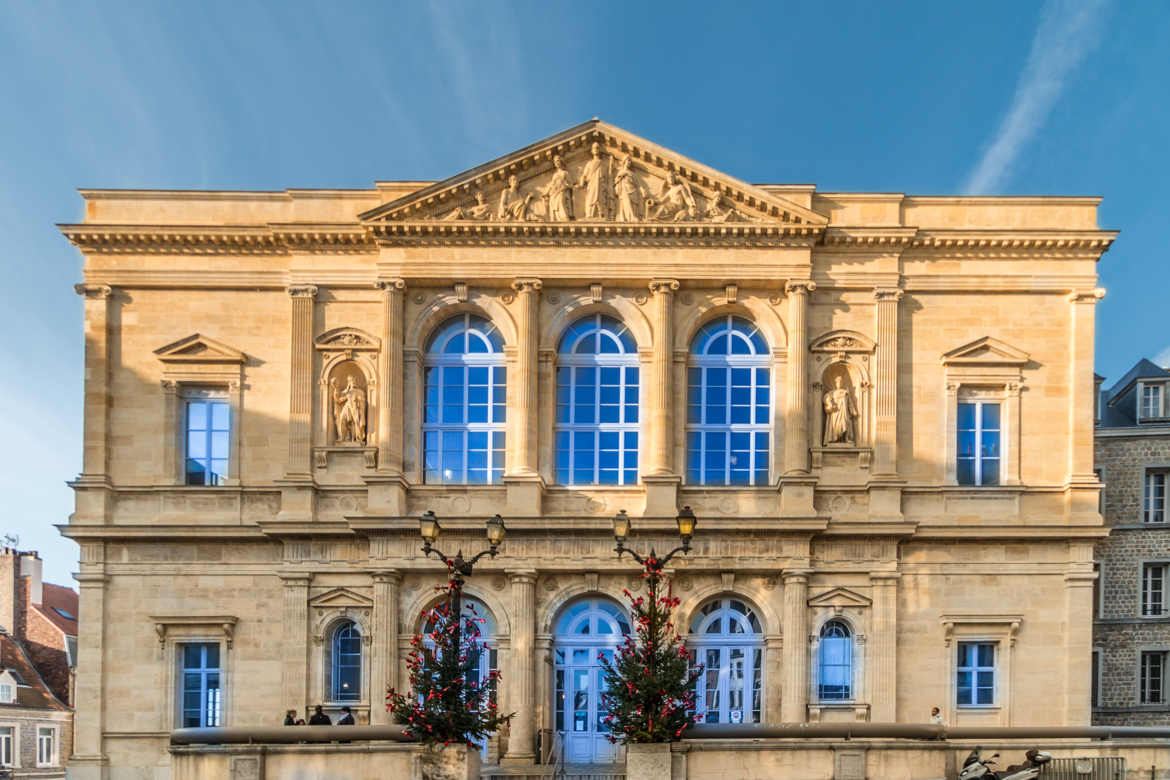 Hotel de Ville Boulogne sur mer