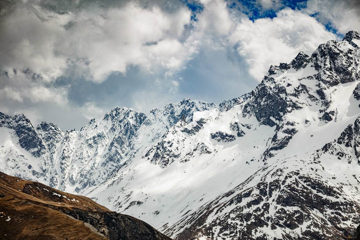 La montagne dans la lumière