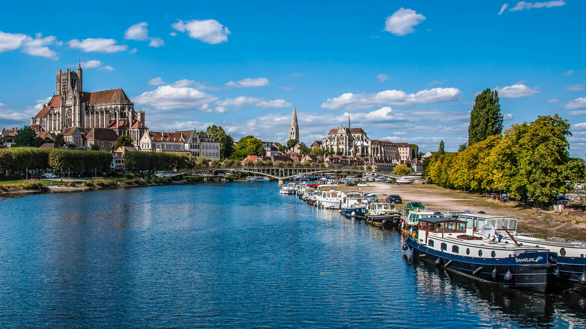 Auxerre sa cathédrale et son abbaye