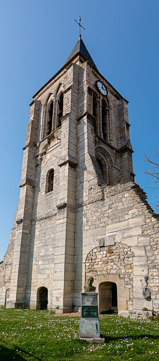 clocher Ste-Marie Madeleine 13è et Buste de Nicolas Apperte