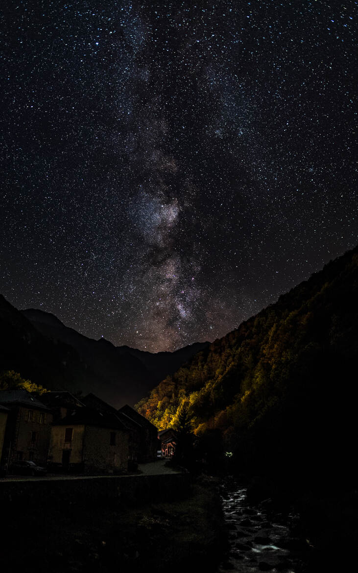 Village sous les étoiles