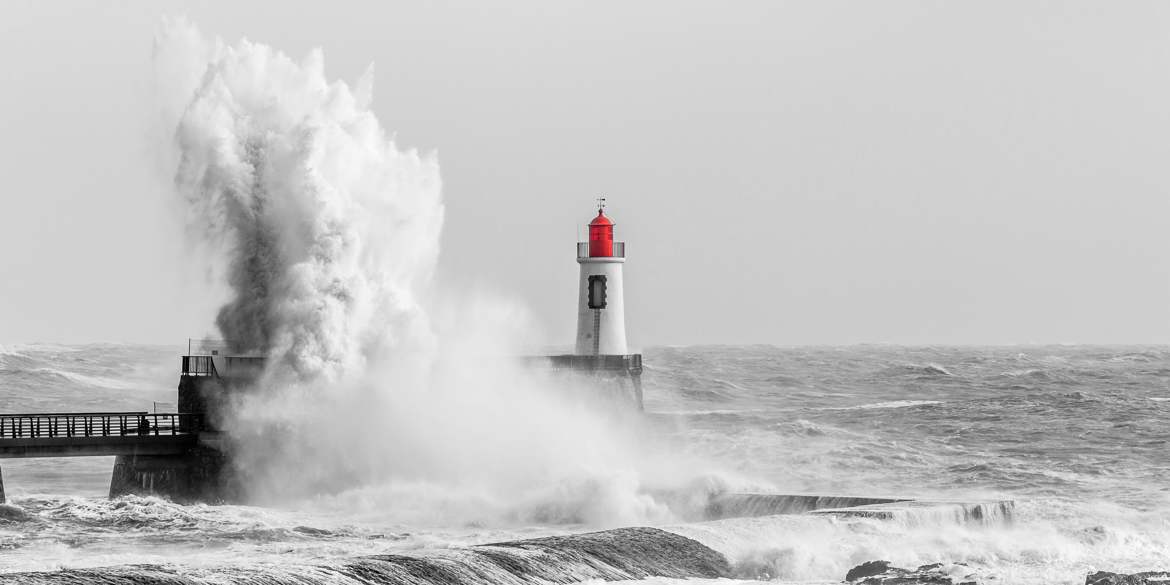 Le Phare rouge