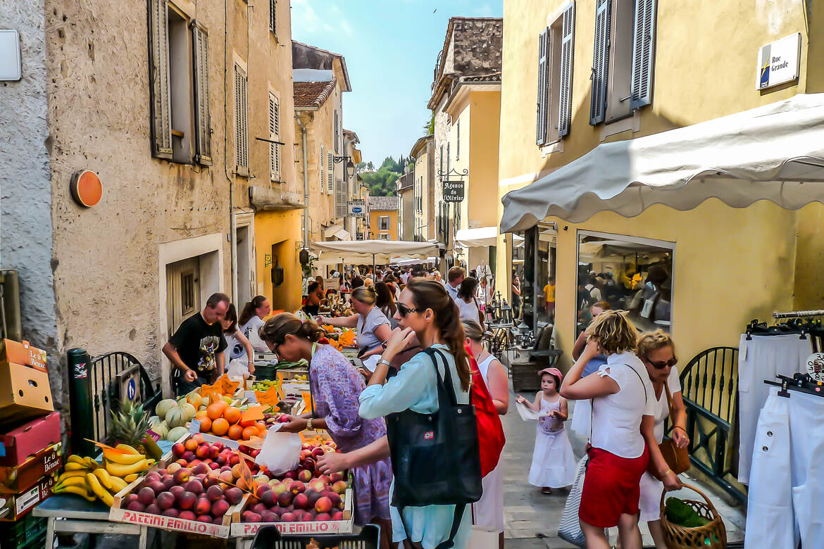 Le marché Proveçal de Valbonne 3