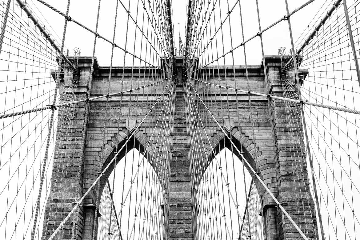 Dans la toile du Brooklyn Bridge