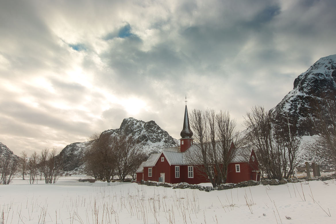 Petite église rouge