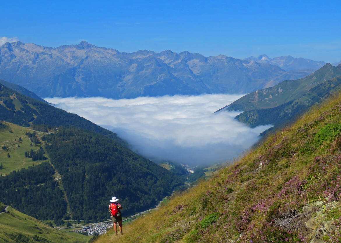 Mer de nuage sur Luz Saint Sauveur