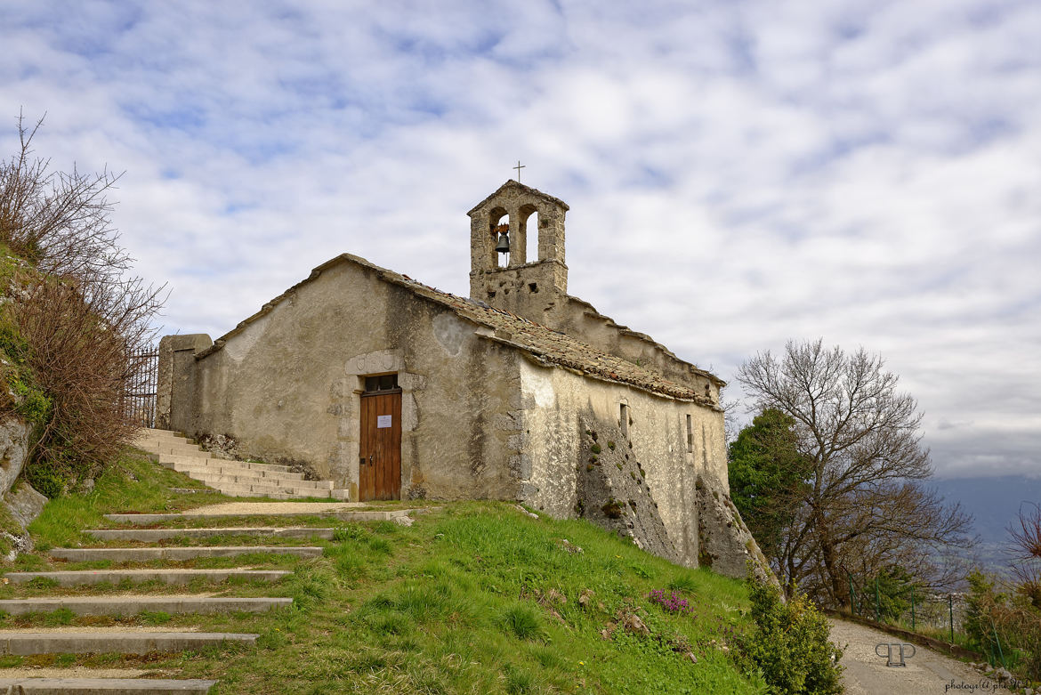 église