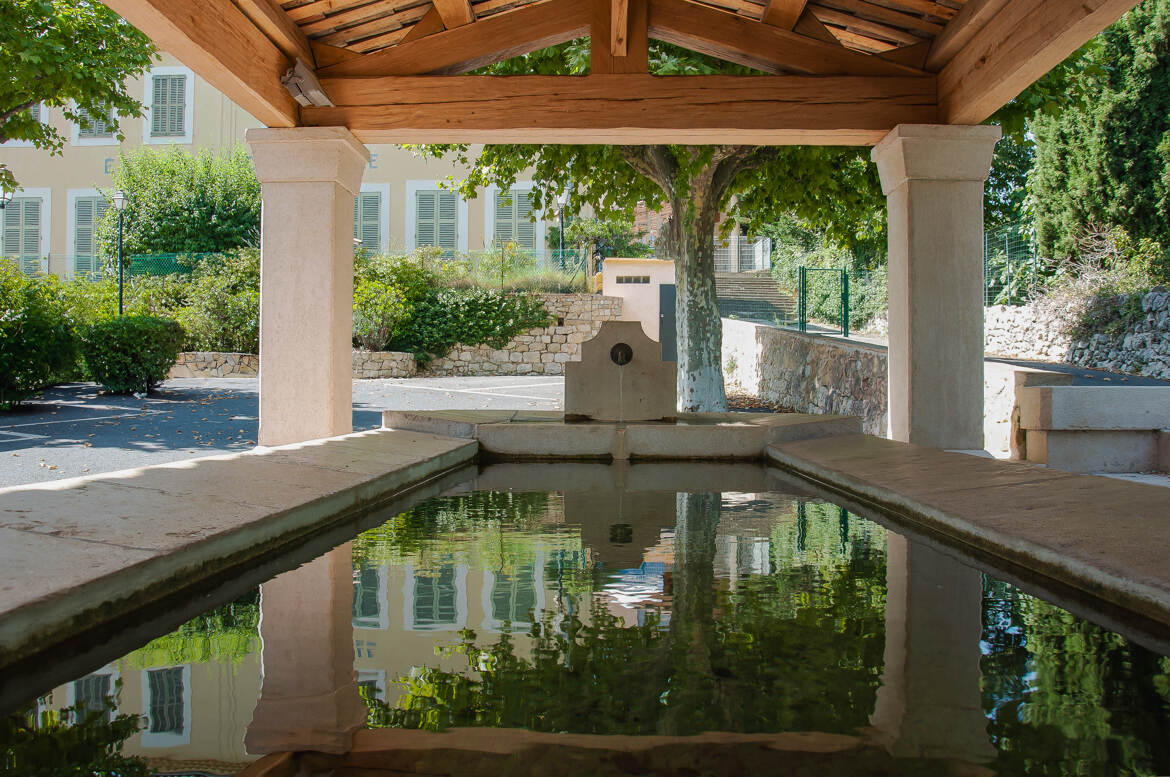 Un beau lavoir restauré 2