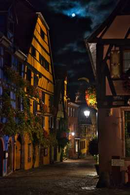 Riquewihr by night