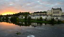 Lever sur Amboise.