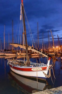 Sanary by night